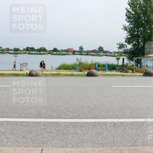 21.06.2025 - 27. Vierlanden-Triathlon H.Heesch http://msf.ph/oto/8038149 15.06.2025 11:48:07 Radfahren  meine-sportfotos.de