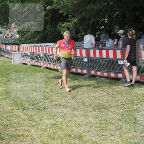 21.06.2025 - 27. Vierlanden-Triathlon KatJ http://msf.ph/oto/8038160 15.06.2025 11:32:04 Schwimmen  meine-sportfotos.de