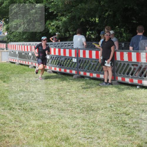 21.06.2025 - 27. Vierlanden-Triathlon KatJ http://msf.ph/oto/8038259 15.06.2025 11:32:12 Schwimmen  meine-sportfotos.de