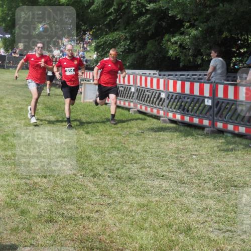 21.06.2025 - 27. Vierlanden-Triathlon KatJ http://msf.ph/oto/8038357 15.06.2025 11:32:37 Schwimmen  meine-sportfotos.de