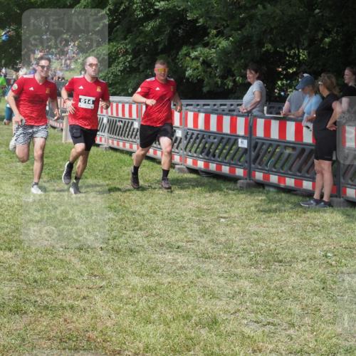 21.06.2025 - 27. Vierlanden-Triathlon KatJ http://msf.ph/oto/8038376 15.06.2025 11:32:37 Schwimmen  meine-sportfotos.de