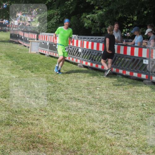 21.06.2025 - 27. Vierlanden-Triathlon KatJ http://msf.ph/oto/8038492 15.06.2025 11:32:43 Schwimmen  meine-sportfotos.de