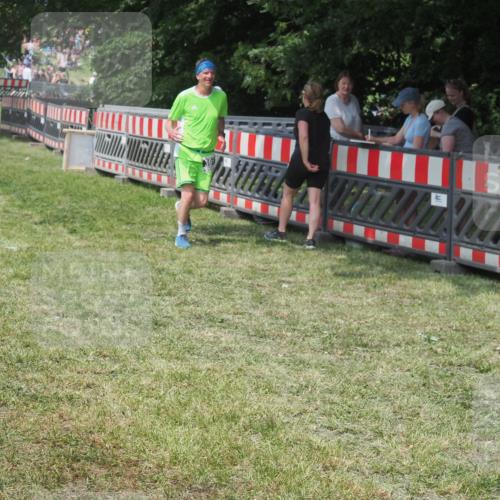21.06.2025 - 27. Vierlanden-Triathlon KatJ http://msf.ph/oto/8038501 15.06.2025 11:32:43 Schwimmen  meine-sportfotos.de