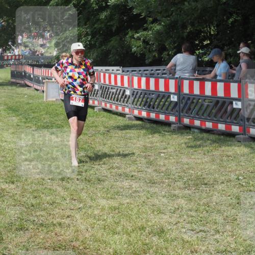21.06.2025 - 27. Vierlanden-Triathlon KatJ http://msf.ph/oto/8038520 15.06.2025 11:32:51 Schwimmen  meine-sportfotos.de
