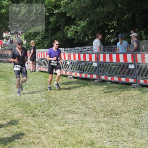21.06.2025 - 27. Vierlanden-Triathlon KatJ http://msf.ph/oto/8038595 15.06.2025 11:33:10 Schwimmen  meine-sportfotos.de