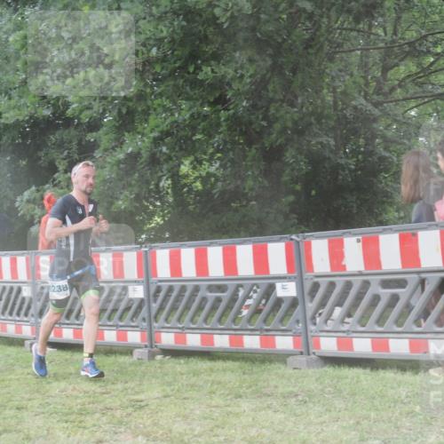 21.06.2025 - 27. Vierlanden-Triathlon KatJ http://msf.ph/oto/8038597 15.06.2025 14:21:28 Ziel 1205, 1238, 1291 meine-sportfotos.de