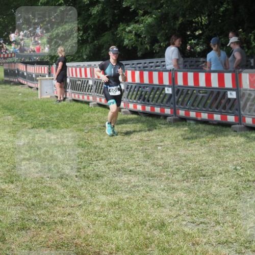 21.06.2025 - 27. Vierlanden-Triathlon KatJ http://msf.ph/oto/8038658 15.06.2025 11:33:13 Schwimmen  meine-sportfotos.de