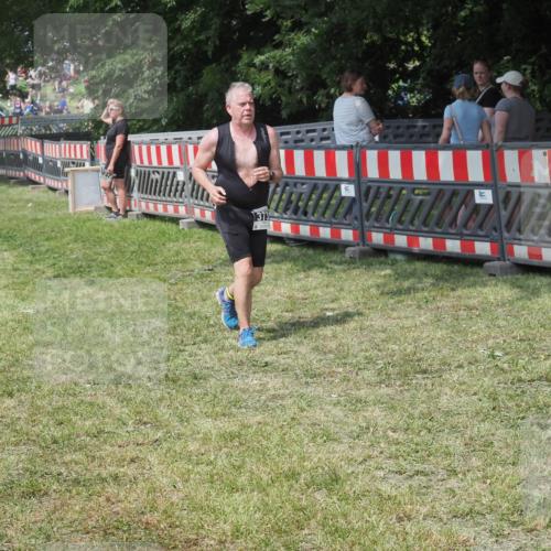 21.06.2025 - 27. Vierlanden-Triathlon KatJ http://msf.ph/oto/8038734 15.06.2025 11:33:37 Schwimmen  meine-sportfotos.de