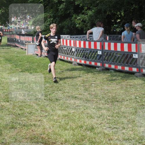 21.06.2025 - 27. Vierlanden-Triathlon KatJ http://msf.ph/oto/8038781 15.06.2025 11:34:00 Schwimmen  meine-sportfotos.de