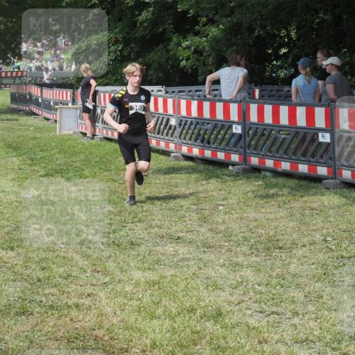 21.06.2025 - 27. Vierlanden-Triathlon KatJ http://msf.ph/oto/8038785 15.06.2025 11:34:00 Schwimmen  meine-sportfotos.de