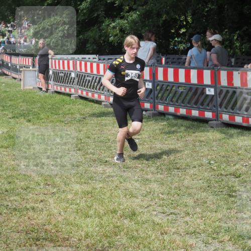 21.06.2025 - 27. Vierlanden-Triathlon KatJ http://msf.ph/oto/8038791 15.06.2025 11:34:01 Schwimmen  meine-sportfotos.de