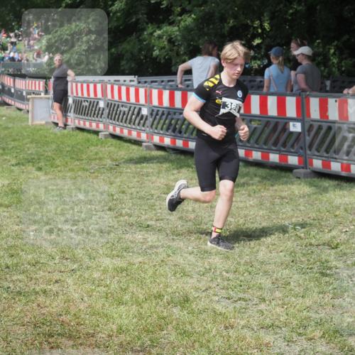 21.06.2025 - 27. Vierlanden-Triathlon KatJ http://msf.ph/oto/8038799 15.06.2025 11:34:01 Schwimmen  meine-sportfotos.de