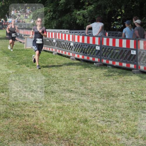 21.06.2025 - 27. Vierlanden-Triathlon KatJ http://msf.ph/oto/8038811 15.06.2025 11:34:03 Schwimmen  meine-sportfotos.de