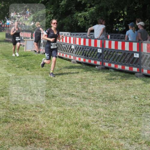 21.06.2025 - 27. Vierlanden-Triathlon KatJ http://msf.ph/oto/8038825 15.06.2025 11:34:03 Schwimmen  meine-sportfotos.de