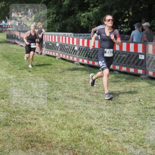 21.06.2025 - 27. Vierlanden-Triathlon KatJ http://msf.ph/oto/8038845 15.06.2025 11:34:04 Schwimmen  meine-sportfotos.de