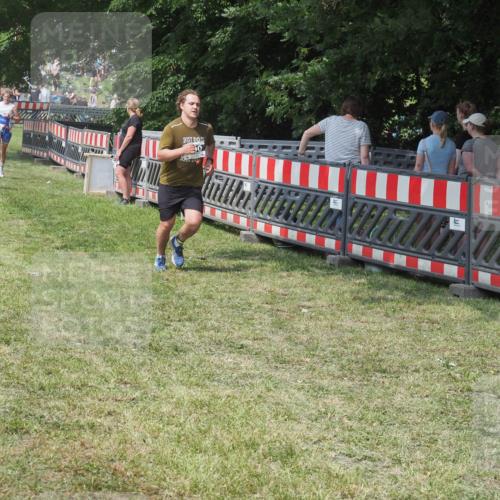 21.06.2025 - 27. Vierlanden-Triathlon KatJ http://msf.ph/oto/8038955 15.06.2025 11:34:33 Schwimmen  meine-sportfotos.de