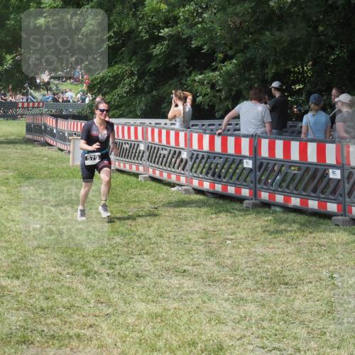 21.06.2025 - 27. Vierlanden-Triathlon KatJ http://msf.ph/oto/8039054 15.06.2025 11:34:54 Schwimmen  meine-sportfotos.de