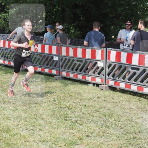 21.06.2025 - 27. Vierlanden-Triathlon KatJ http://msf.ph/oto/8039140 15.06.2025 11:34:59 Schwimmen  meine-sportfotos.de