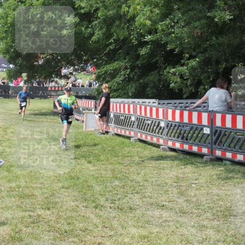 21.06.2025 - 27. Vierlanden-Triathlon KatJ http://msf.ph/oto/8039148 15.06.2025 11:35:18 Schwimmen  meine-sportfotos.de