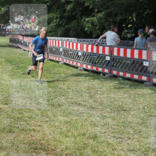 21.06.2025 - 27. Vierlanden-Triathlon KatJ http://msf.ph/oto/8039193 15.06.2025 11:35:23 Schwimmen  meine-sportfotos.de