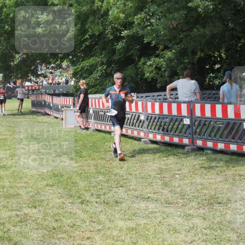 21.06.2025 - 27. Vierlanden-Triathlon KatJ http://msf.ph/oto/8039337 15.06.2025 11:35:49 Schwimmen  meine-sportfotos.de