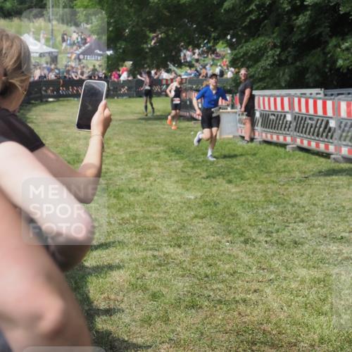 21.06.2025 - 27. Vierlanden-Triathlon KatJ http://msf.ph/oto/8039406 15.06.2025 11:35:59 Schwimmen  meine-sportfotos.de