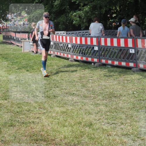 21.06.2025 - 27. Vierlanden-Triathlon KatJ http://msf.ph/oto/8039506 15.06.2025 11:36:09 Schwimmen  meine-sportfotos.de