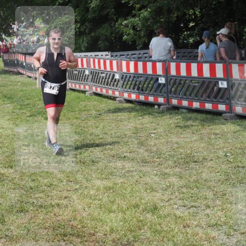 21.06.2025 - 27. Vierlanden-Triathlon KatJ http://msf.ph/oto/8039514 15.06.2025 11:36:12 Schwimmen  meine-sportfotos.de