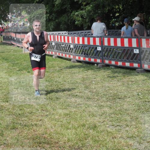 21.06.2025 - 27. Vierlanden-Triathlon KatJ http://msf.ph/oto/8039518 15.06.2025 11:36:13 Schwimmen  meine-sportfotos.de