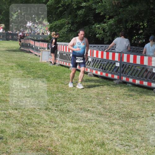 21.06.2025 - 27. Vierlanden-Triathlon KatJ http://msf.ph/oto/8039635 15.06.2025 11:36:38 Schwimmen  meine-sportfotos.de