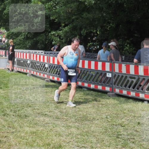 21.06.2025 - 27. Vierlanden-Triathlon KatJ http://msf.ph/oto/8039666 15.06.2025 11:36:39 Schwimmen  meine-sportfotos.de