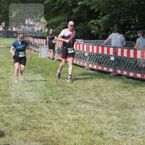21.06.2025 - 27. Vierlanden-Triathlon KatJ http://msf.ph/oto/8039690 15.06.2025 11:36:50 Schwimmen  meine-sportfotos.de