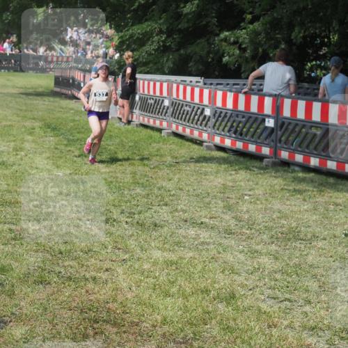 21.06.2025 - 27. Vierlanden-Triathlon KatJ http://msf.ph/oto/8039759 15.06.2025 11:37:01 Schwimmen  meine-sportfotos.de