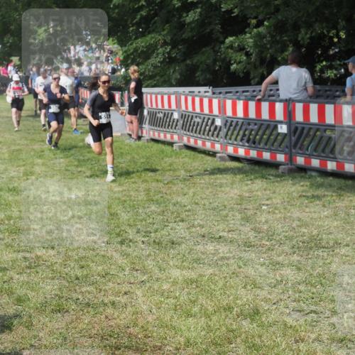 21.06.2025 - 27. Vierlanden-Triathlon KatJ http://msf.ph/oto/8039812 15.06.2025 11:37:24 Schwimmen  meine-sportfotos.de