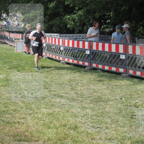 21.06.2025 - 27. Vierlanden-Triathlon KatJ http://msf.ph/oto/8039976 15.06.2025 11:37:43 Schwimmen  meine-sportfotos.de