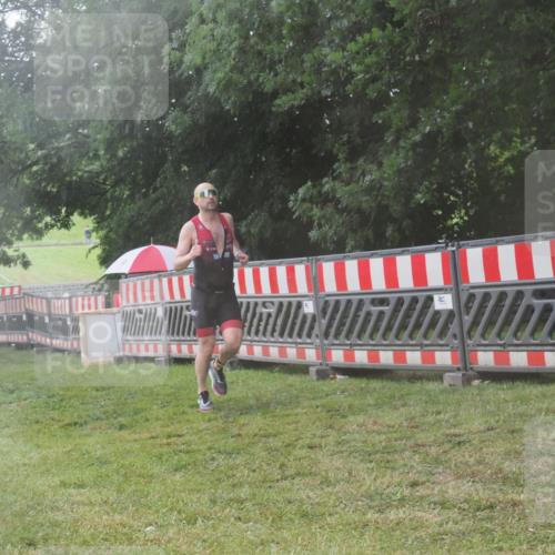 21.06.2025 - 27. Vierlanden-Triathlon KatJ http://msf.ph/oto/8040213 15.06.2025 14:27:04 Ziel 1256, 1305 meine-sportfotos.de