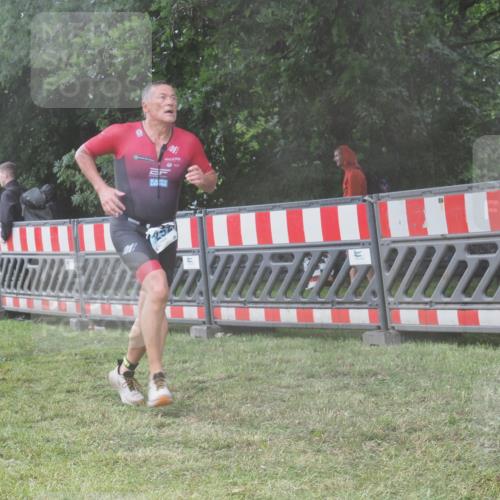 21.06.2025 - 27. Vierlanden-Triathlon KatJ http://msf.ph/oto/8040667 15.06.2025 14:29:01 Ziel 1176, 1252 meine-sportfotos.de