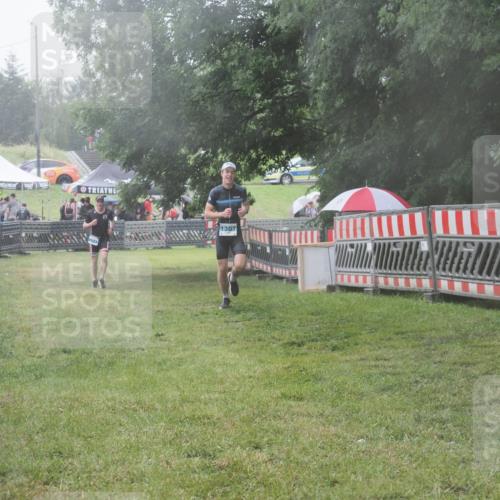 21.06.2025 - 27. Vierlanden-Triathlon KatJ http://msf.ph/oto/8041413 15.06.2025 14:32:56 Ziel 1262, 1307 meine-sportfotos.de