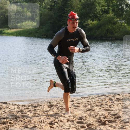 15.06.2025 - 27. Vierlanden-Triathlon Lena Gebhardt http://msf.ph/oto/8045504 15.06.2025 08:39:43 Schwimmen 59, 168 meine-sportfotos.de