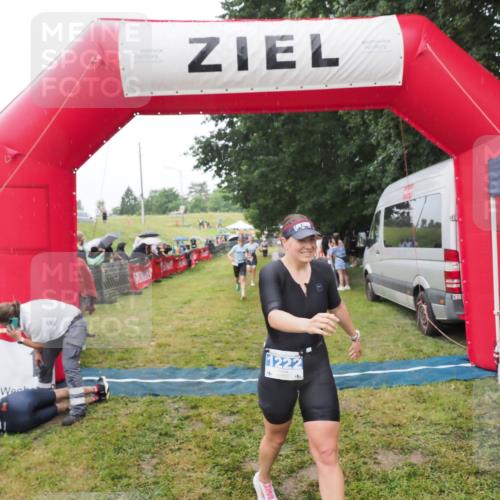 21.06.2025 - 27. Vierlanden-Triathlon MichiJ http://msf.ph/oto/8047034 15.06.2026 14:09:28 Ziel 1133, 1190, 1191, 1222 meine-sportfotos.de