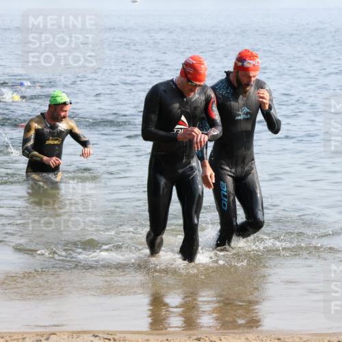 15.06.2025 - 27. Vierlanden-Triathlon Lena Gebhardt http://msf.ph/oto/8047114 15.06.2025 08:45:32 Schwimmen 104, 116, 145 meine-sportfotos.de