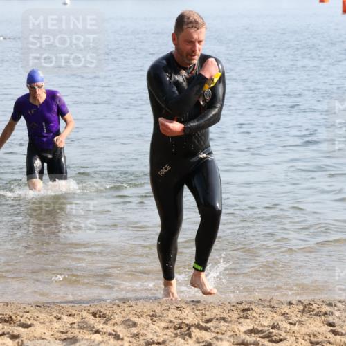 15.06.2025 - 27. Vierlanden-Triathlon Lena Gebhardt http://msf.ph/oto/8047228 15.06.2025 08:45:59 Schwimmen 13, 106, 134, 142, 150, 152, 194 meine-sportfotos.de