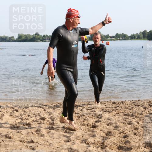 15.06.2025 - 27. Vierlanden-Triathlon Lena Gebhardt http://msf.ph/oto/8047236 15.06.2025 08:46:00 Schwimmen 13, 106, 134, 142, 150, 152, 194 meine-sportfotos.de