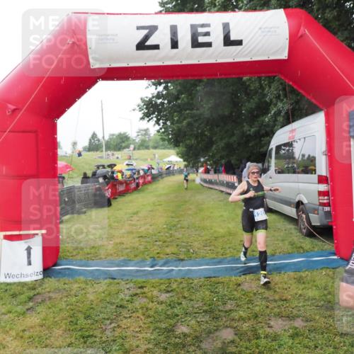 21.06.2025 - 27. Vierlanden-Triathlon MichiJ http://msf.ph/oto/8048879 15.06.2026 14:22:14 Ziel 1201, 1263, 1315 meine-sportfotos.de
