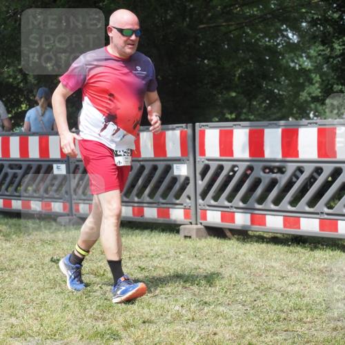 21.06.2025 - 27. Vierlanden-Triathlon KatJ http://msf.ph/oto/8052241 15.06.2025 11:52:49 Ziel 459, 593, 616 meine-sportfotos.de