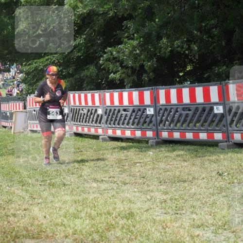 21.06.2025 - 27. Vierlanden-Triathlon KatJ http://msf.ph/oto/8052459 15.06.2025 11:57:36 Ziel 478, 563 meine-sportfotos.de