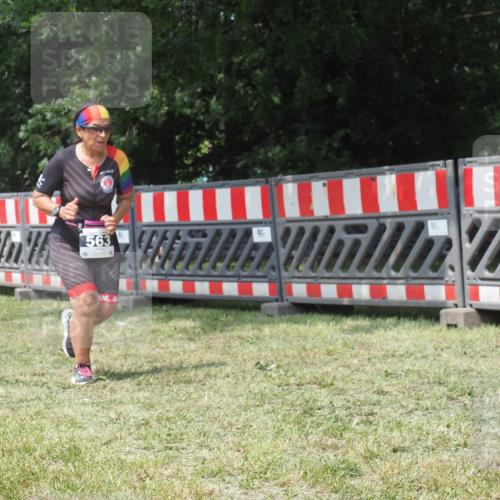 21.06.2025 - 27. Vierlanden-Triathlon KatJ http://msf.ph/oto/8052471 15.06.2025 11:57:37 Ziel 478, 563 meine-sportfotos.de