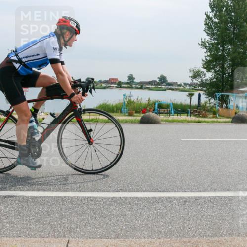 15.06.2025 - 27. Vierlanden-Triathlon H.Heesch http://msf.ph/oto/8052954 15.06.2025 11:02:45 Radfahren 510, 522, 529, 735 meine-sportfotos.de