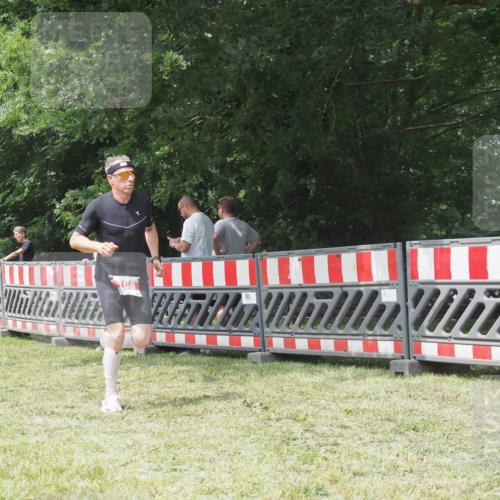21.06.2025 - 27. Vierlanden-Triathlon KatJ http://msf.ph/oto/8053282 15.06.2025 12:23:20 Ziel 168 meine-sportfotos.de