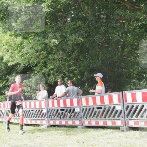 15.06.2025 - 27. Vierlanden-Triathlon KatJ http://msf.ph/oto/8053340 15.06.2025 12:27:19 Ziel 80 meine-sportfotos.de